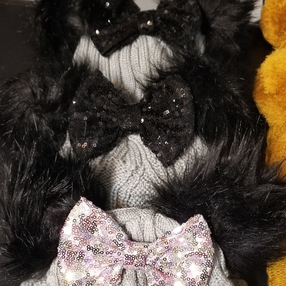 Bow Beanies